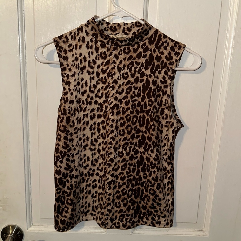 Turtle neck tank top